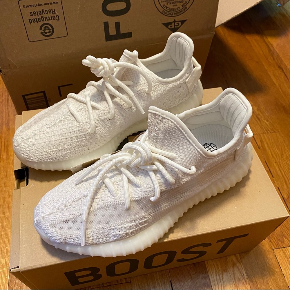 Yeezy 350 v2 bone